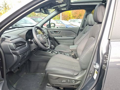 New 2025 Subaru Forester Premium image 9