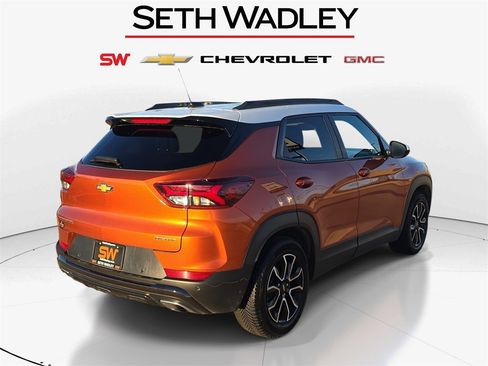 Used 2023 Chevrolet TrailBlazer ACTIV w/ Sun and Liftgate Package image 8