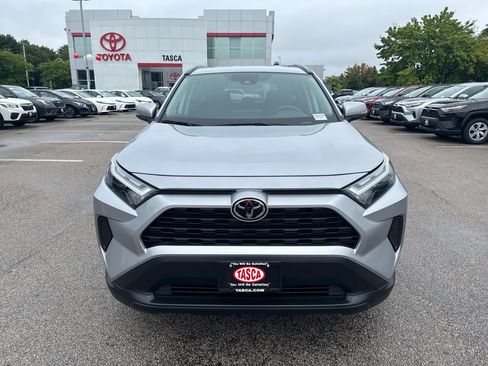 Used 2025 Toyota RAV4 XLE w/ Weather Package AWD/4WD image 2