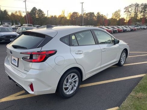 New 2025 Subaru Impreza 2.0i image 5