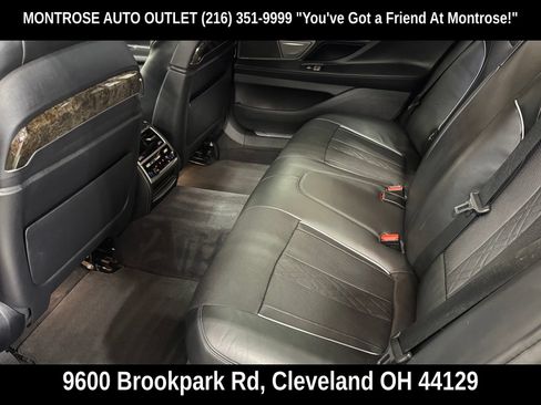 Used 2016 BMW 750i xDrive AWD/4WD image 39