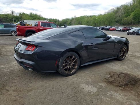 Used 2024 Ford Mustang Premium RWD image 5