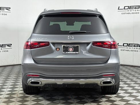 Certified 2025 Mercedes-Benz GLS 450 4MATIC image 4
