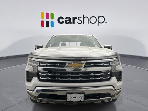 Used 2022 Chevrolet Silverado 1500 LTZ w/ LTZ Convenience Package II AWD/4WD image 6
