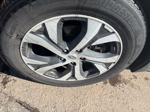 Used 2021 Subaru Outback Limited w/ Popular Package #2 image 7