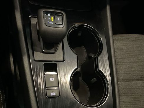 Used 2023 Nissan Rogue SV image 20