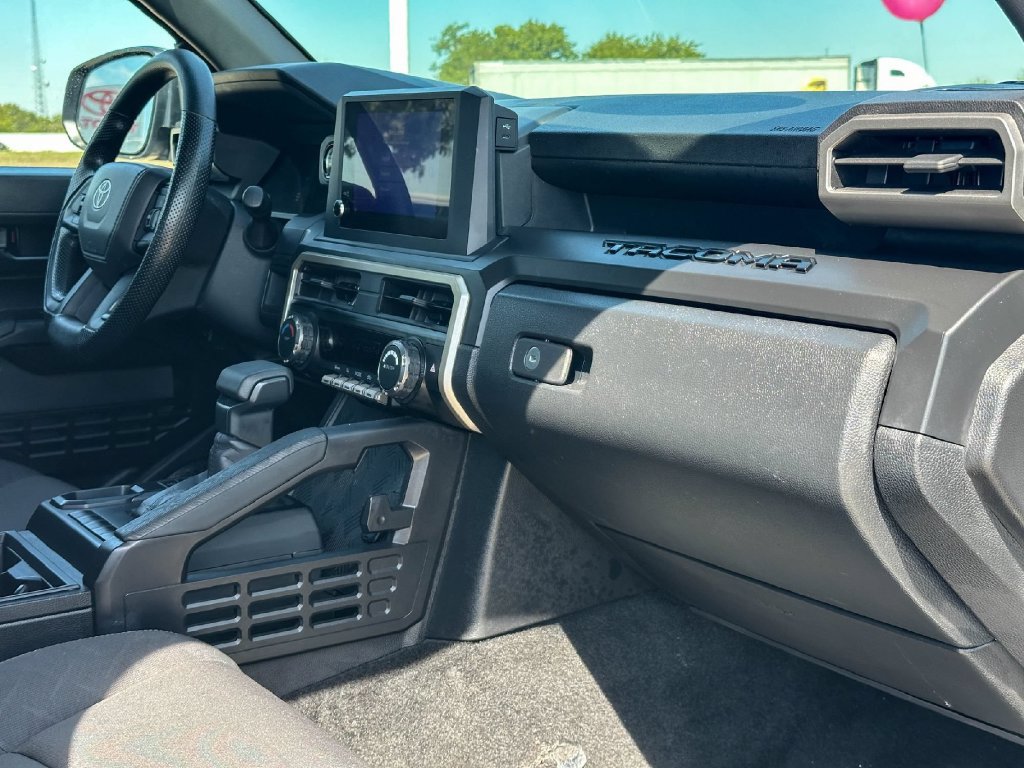 Used 2025 Toyota Tacoma SR RWD image 17