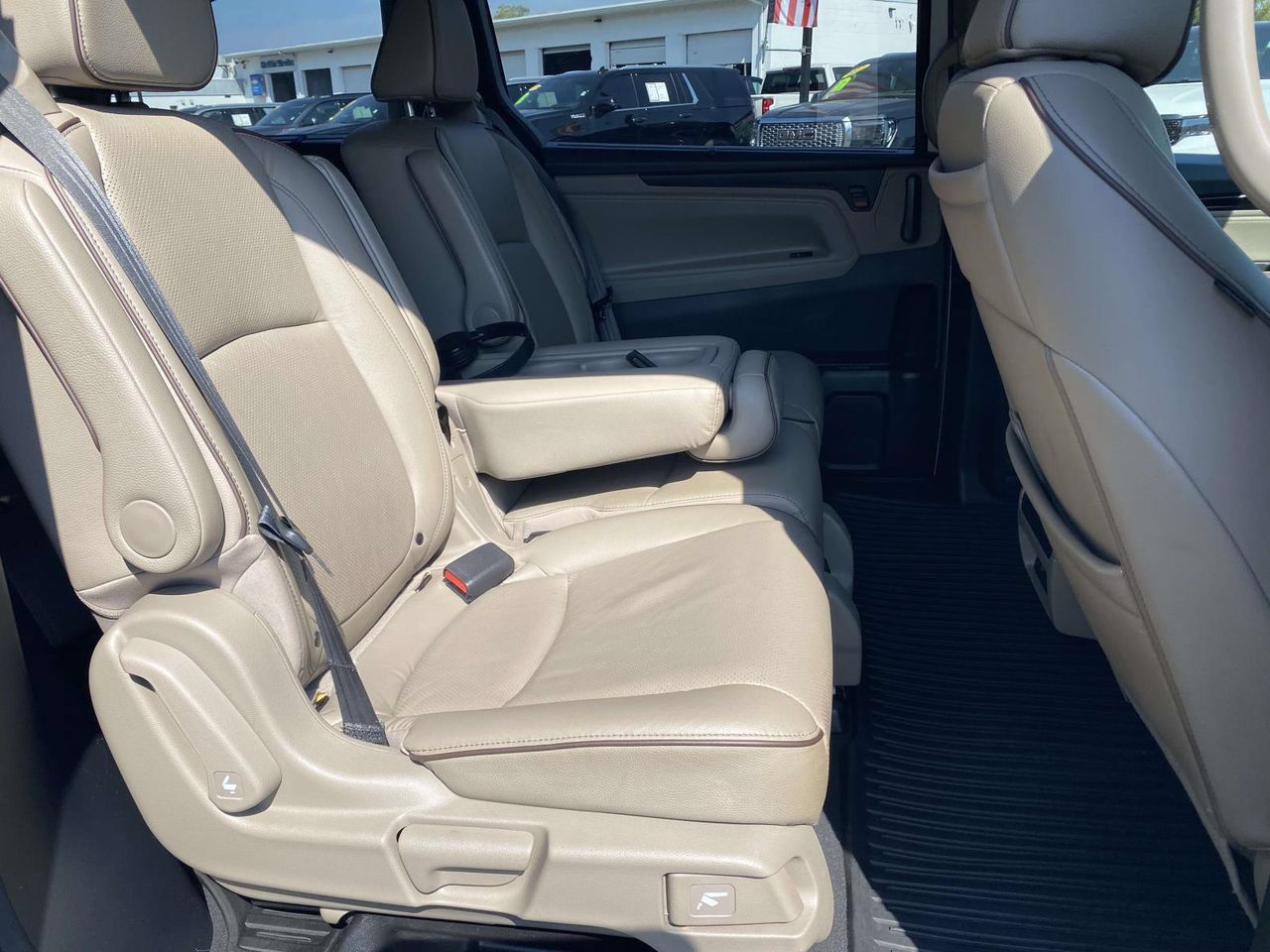 Used 2022 Honda Odyssey Elite image 14