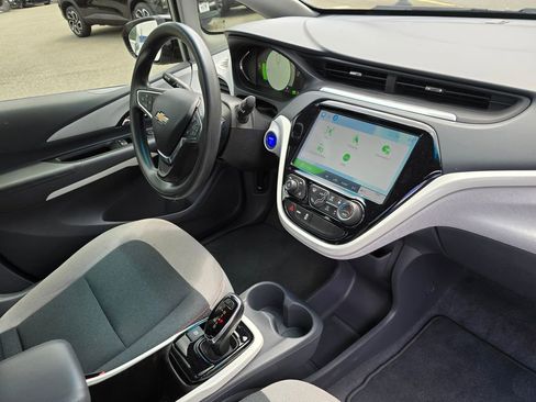 Used 2020 Chevrolet Bolt LT FWD image 11