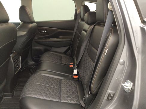 Used 2021 Nissan Murano Platinum w/ Cargo Package image 18