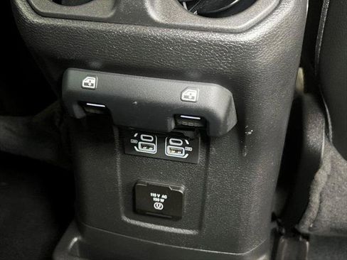 Certified 2022 Jeep Wrangler Unlimited Sahara image 17