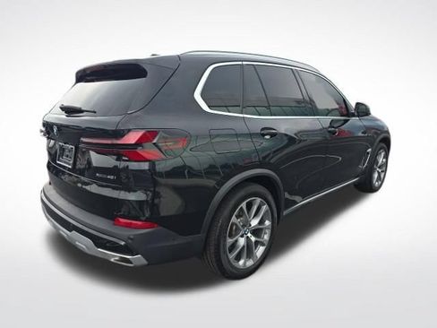Used 2025 BMW X5 xDrive40i w/ Premium Package AWD/4WD image 5