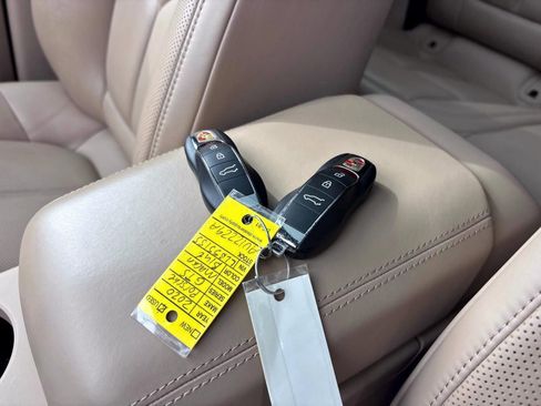 Used 2020 Porsche Macan GTS image 43