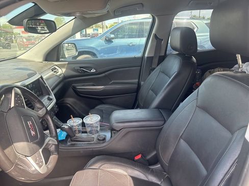 Used 2019 GMC Acadia SLT AWD/4WD image 14