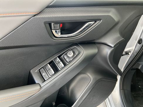 New 2026 Subaru Crosstrek 2.5i Limited w/ Crosstrek Mirror Package image 14