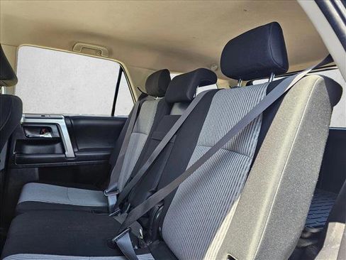 Used 2018 Toyota 4Runner SR5 AWD/4WD image 16