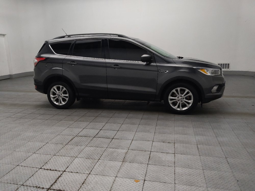 Used 2018 Ford Escape SE w/ SE Sync 3 Package FWD image 11