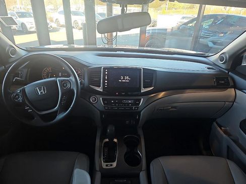 Used 2017 Honda Pilot EX-L image 32