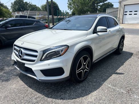 Used 2015 Mercedes-Benz GLA 250 image 3