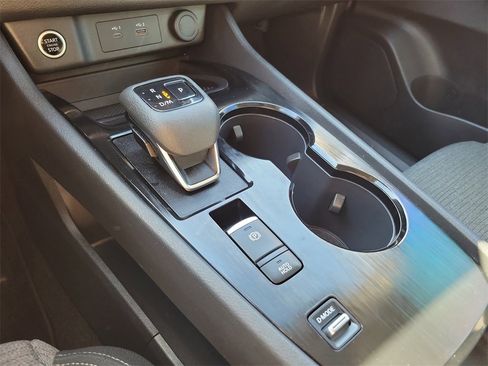 Certified 2023 Nissan Rogue SV image 32