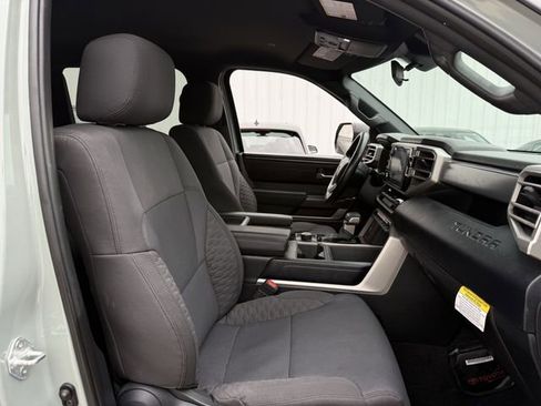 Used 2025 Toyota Tundra SR5 AWD/4WD image 30