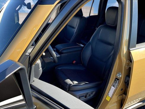 Certified 2024 Toyota Land Cruiser image 24