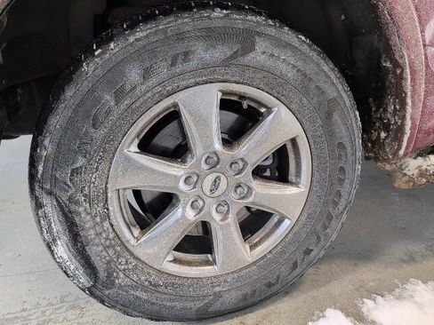 Used 2016 Ford F150 XLT w/ Equipment Group 302A Luxury image 7