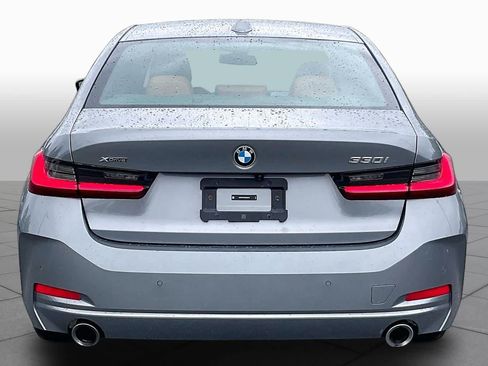 Used 2024 BMW 330i xDrive Sedan w/ Premium Package AWD/4WD image 4