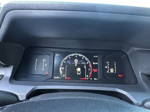 Used 2024 Toyota Tacoma SR5 AWD/4WD image 18