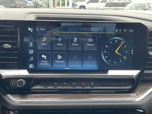 Used 2022 Chevrolet Silverado 1500 LT image 4