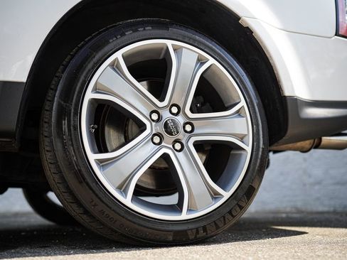 Used 2012 Land Rover Range Rover Sport Supercharged AWD/4WD image 18