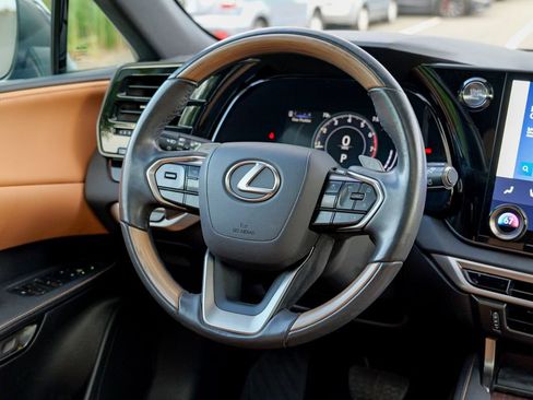 Used 2023 Lexus RX 350 Premium w/ Cold Area Package AWD/4WD image 43