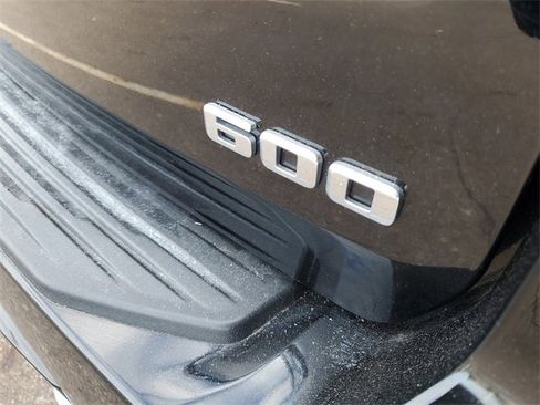 Used 2021 Cadillac Escalade ESV Premium Luxury image 34