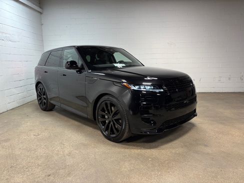 New 2026 Land Rover Range Rover Sport Dynamic SE AWD/4WD image 4