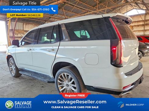 Used 2021 Cadillac Escalade Premium Luxury AWD/4WD image 3