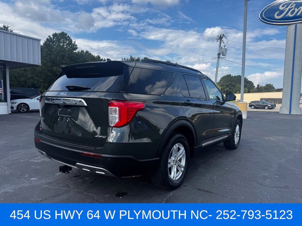 Used 2023 Ford Explorer XLT w/ Equipment Group 202A AWD/4WD image 5