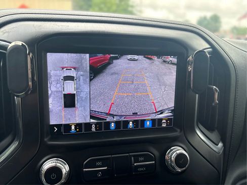 Used 2020 GMC Sierra 2500 AT4 w/ AT4 Premium Package AWD/4WD image 32
