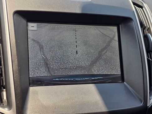 Used 2019 Ford Edge SEL w/ Equipment Group 201A FWD image 6