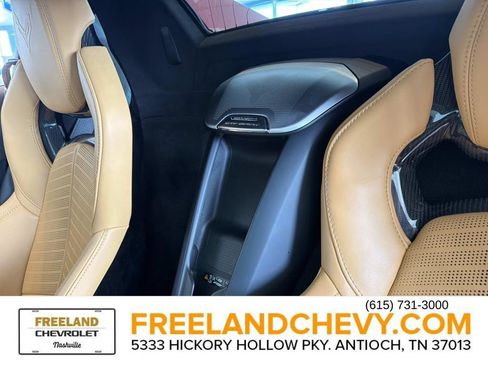 Used 2024 Chevrolet Corvette Stingray Premium Conv w/ Z51 Performance Package RWD image 28