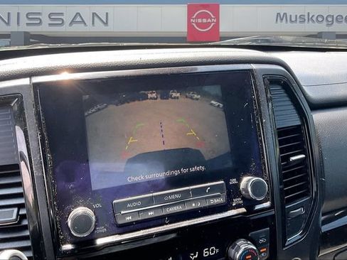 Used 2024 Nissan Titan SV w/ SV Bronze Edition Package AWD/4WD image 15