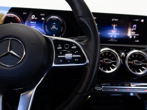 Used 2023 Mercedes-Benz CLA 250 image 26