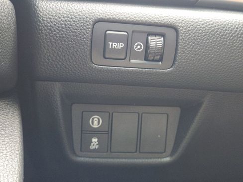 Used 2019 Honda Accord LX image 21