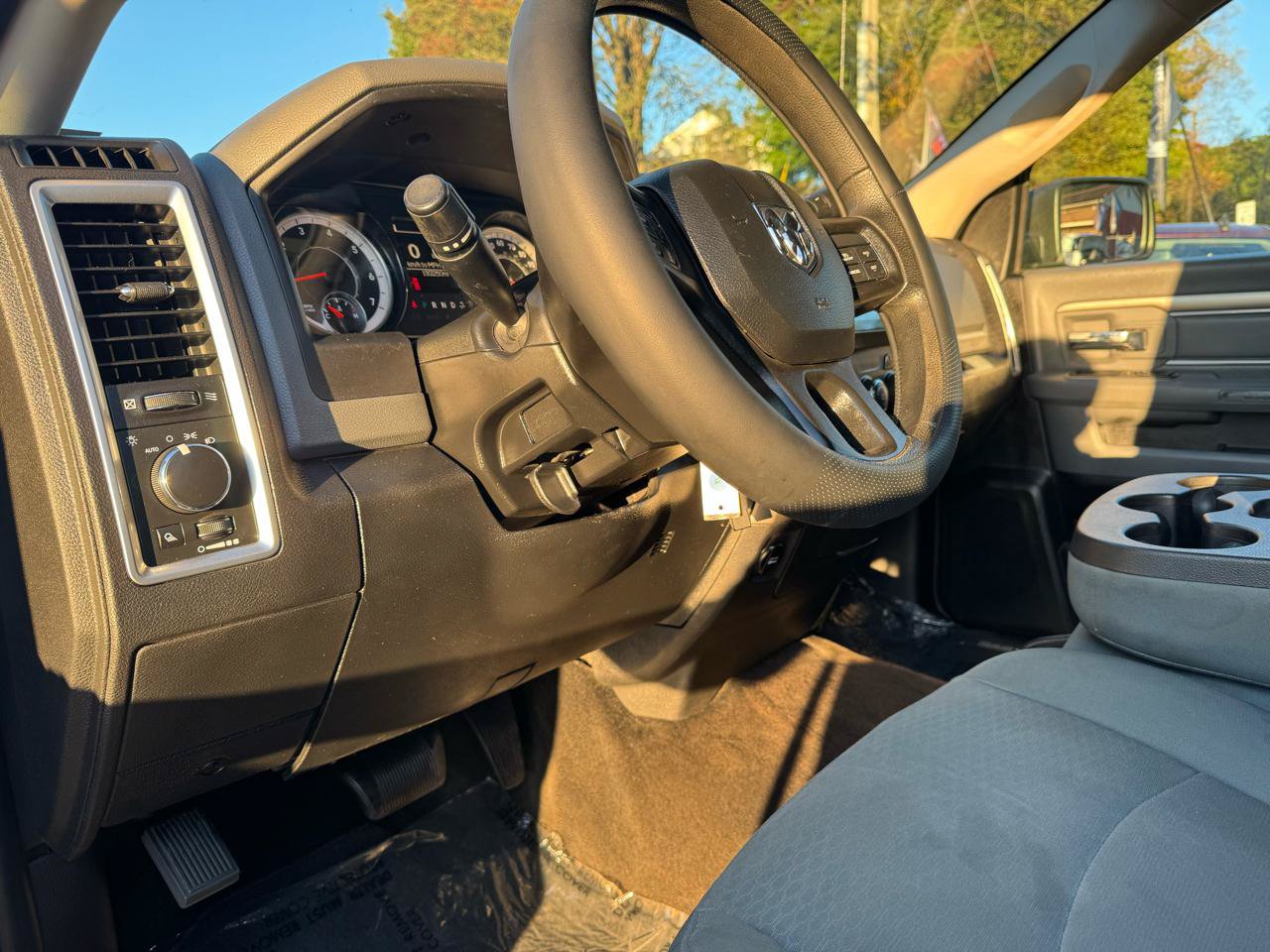 Used 2016 RAM 2500 SLT AWD/4WD image 11