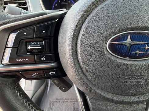 Used 2018 Subaru Outback 2.5i Limited AWD/4WD image 19