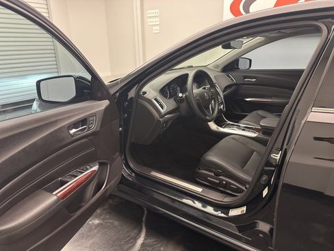 Used 2015 Acura TLX V6 w/ Technology Package image 5