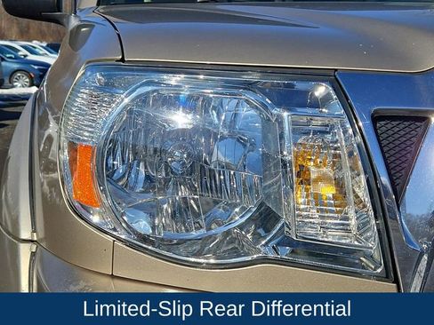 Used 2005 Toyota Tacoma 4x4 Double Cab image 14