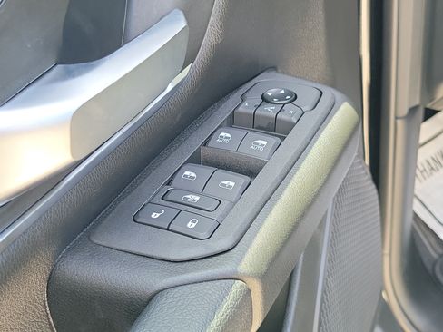 Used 2026 RAM 1500 Big Horn AWD/4WD image 15