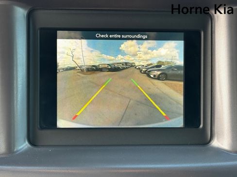 Used 2019 Dodge Charger SXT image 19