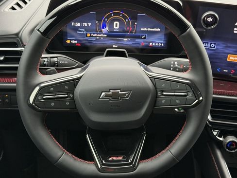 New 2026 Chevrolet Traverse RS image 12