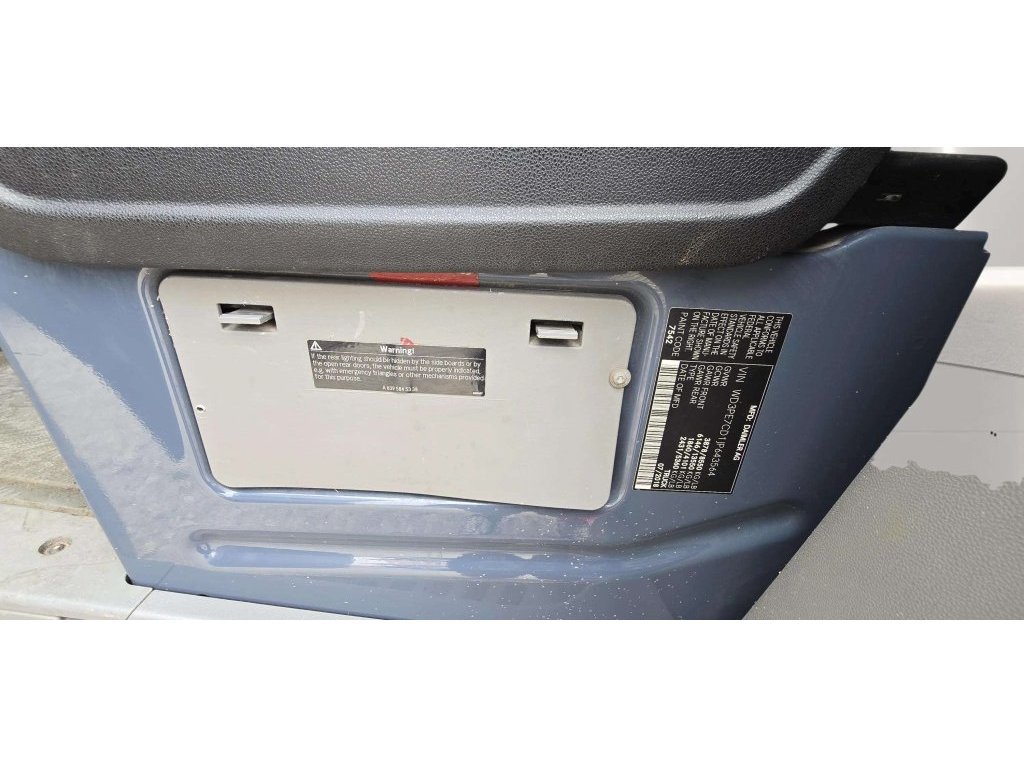 Used 2018 Mercedes-Benz Sprinter 2500 image 30
